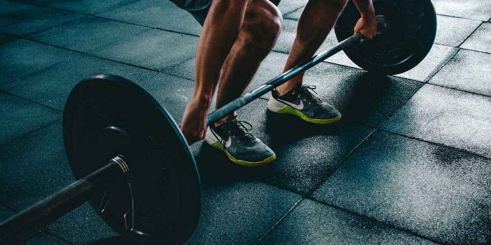 comecar-a-fazer-musculacao-1000x500